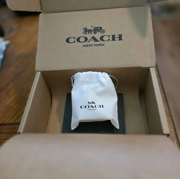 Coach Coachtopia Black Cherry Keychain / Bag Charm - Picture 3 of 11